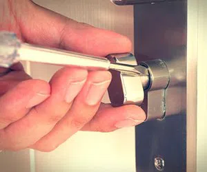 community Locksmith Store Huffman, TX 281-815-2978 - lock-locksmiths